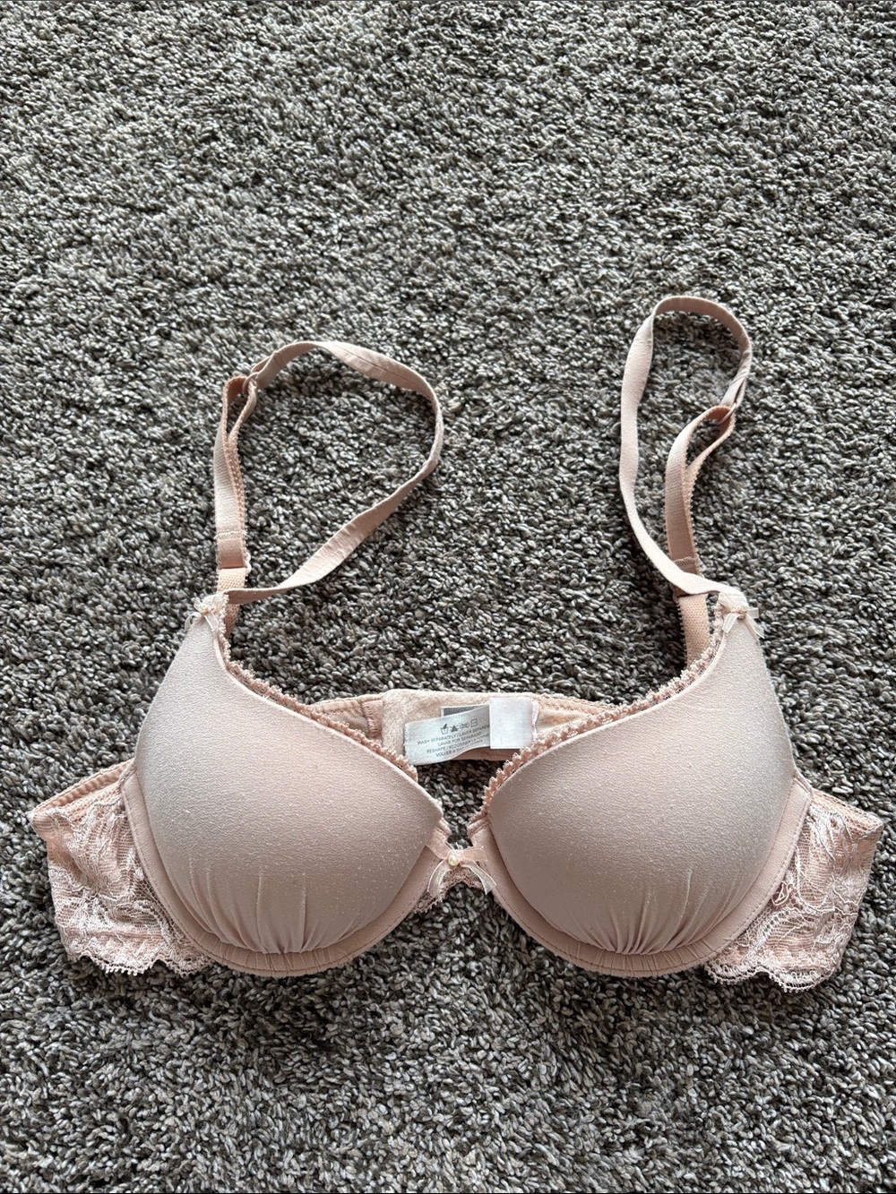 Victorias Secret Nude Angels Air Lace Push-Up Bra - Vintage Style. Hard to Find